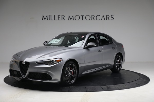 Used 2021 Alfa Romeo Giulia Ti Sport Q4 for sale Sold at Bentley Greenwich in Greenwich CT 06830 2