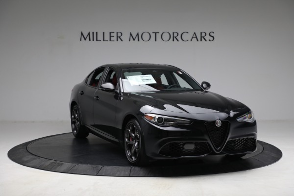 New 2021 Alfa Romeo Giulia Ti Sport Q4 for sale Sold at Bentley Greenwich in Greenwich CT 06830 11