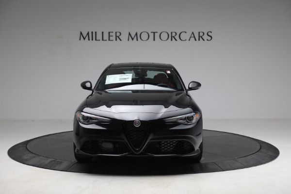 New 2021 Alfa Romeo Giulia Ti Sport Q4 for sale Sold at Bentley Greenwich in Greenwich CT 06830 12