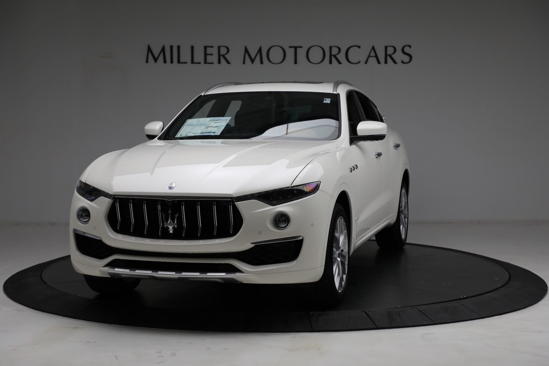 New 2021 Maserati Levante Q4 GranLusso for sale $89,735 at Bentley Greenwich in Greenwich CT 06830 1