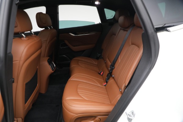 Used 2021 Maserati Levante Q4 GranLusso for sale Sold at Bentley Greenwich in Greenwich CT 06830 13