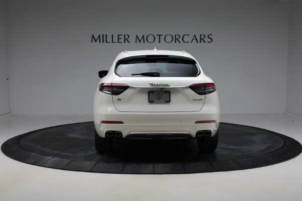 Used 2021 Maserati Levante Q4 GranLusso for sale Sold at Bentley Greenwich in Greenwich CT 06830 4