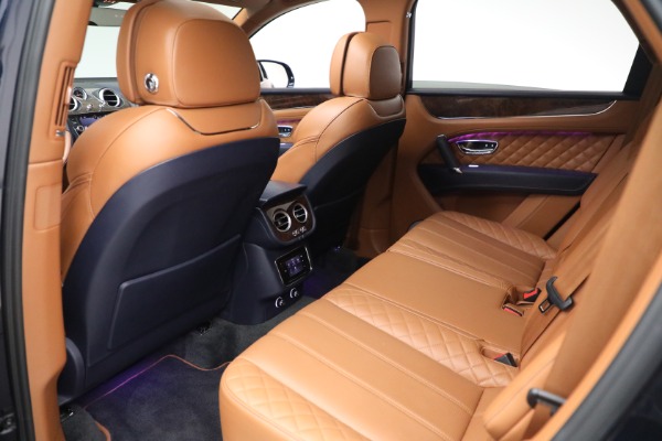 Used 2018 Bentley Bentayga W12 Signature for sale $109,900 at Bentley Greenwich in Greenwich CT 06830 21