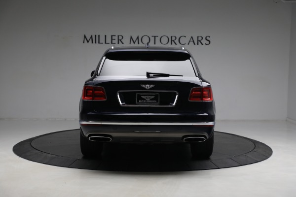 Used 2018 Bentley Bentayga W12 Signature for sale $109,900 at Bentley Greenwich in Greenwich CT 06830 6