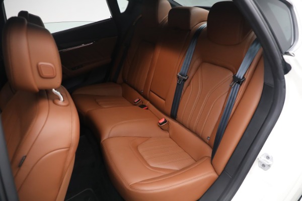 Used 2021 Maserati Quattroporte S Q4 GranLusso for sale $79,995 at Bentley Greenwich in Greenwich CT 06830 20