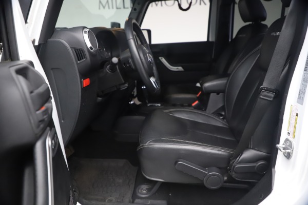 Used 2015 Jeep Wrangler Unlimited Rubicon Hard Rock for sale Sold at Bentley Greenwich in Greenwich CT 06830 15