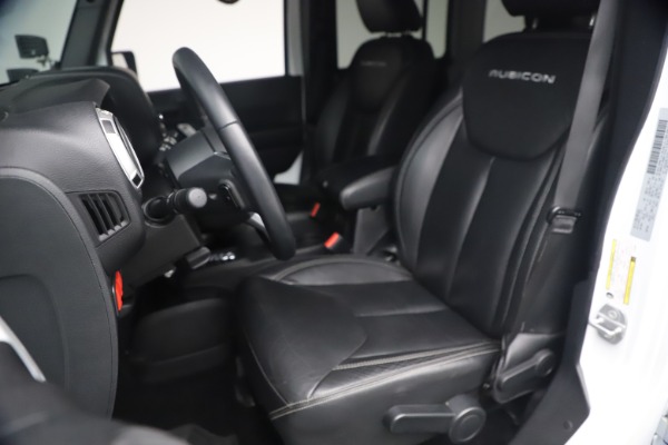 Used 2015 Jeep Wrangler Unlimited Rubicon Hard Rock for sale Sold at Bentley Greenwich in Greenwich CT 06830 16