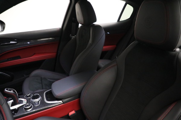 New 2021 Alfa Romeo Stelvio Quadrifoglio for sale Sold at Bentley Greenwich in Greenwich CT 06830 13