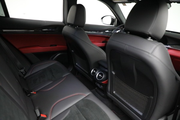 New 2021 Alfa Romeo Stelvio Quadrifoglio for sale Sold at Bentley Greenwich in Greenwich CT 06830 19
