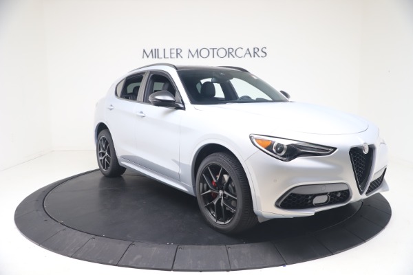 New 2021 Alfa Romeo Stelvio Ti Sport Q4 for sale Sold at Bentley Greenwich in Greenwich CT 06830 11