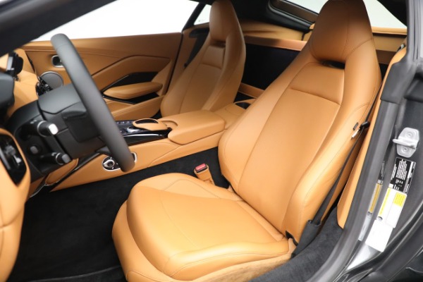 New 2021 Aston Martin Vantage for sale Sold at Bentley Greenwich in Greenwich CT 06830 15