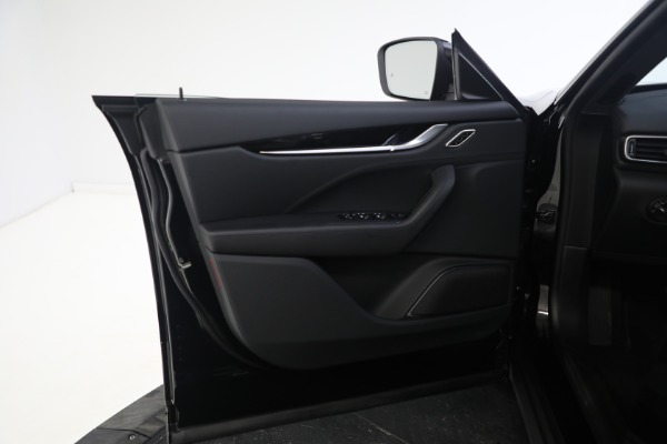 Used 2021 Maserati Levante for sale $57,900 at Bentley Greenwich in Greenwich CT 06830 20