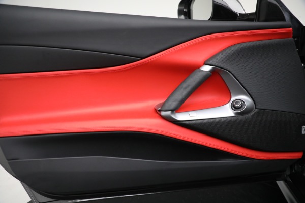 Used 2018 Ferrari 812 Superfast for sale $414,900 at Bentley Greenwich in Greenwich CT 06830 16