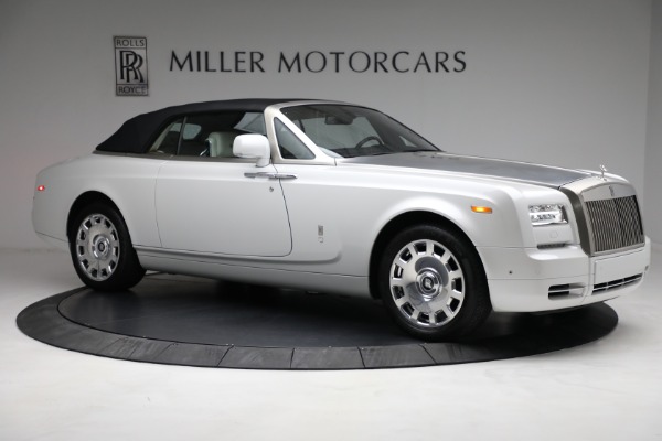 Used 2017 Rolls-Royce Phantom Drophead Coupe for sale Sold at Bentley Greenwich in Greenwich CT 06830 15