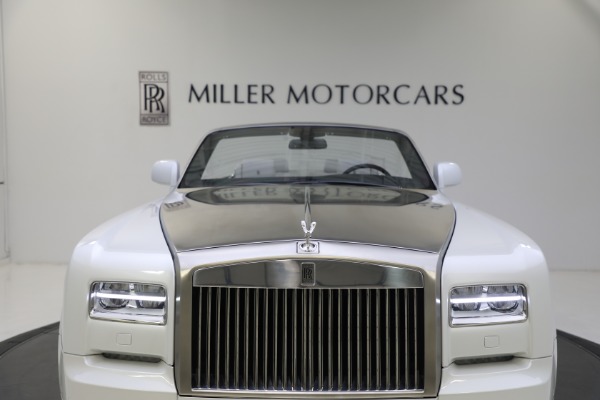 Used 2017 Rolls-Royce Phantom Drophead Coupe for sale Sold at Bentley Greenwich in Greenwich CT 06830 28