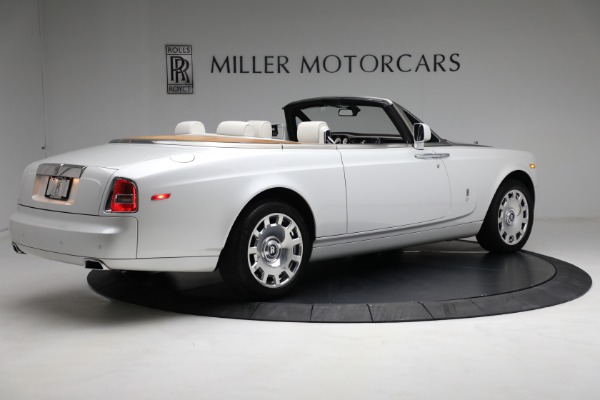 Used 2017 Rolls-Royce Phantom Drophead Coupe for sale Sold at Bentley Greenwich in Greenwich CT 06830 6