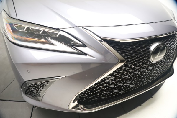 Used 2019 Lexus ES 350 F SPORT for sale Sold at Bentley Greenwich in Greenwich CT 06830 22