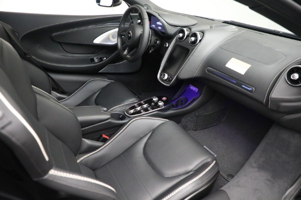 Used 2021 McLaren GT Luxe for sale Sold at Bentley Greenwich in Greenwich CT 06830 21