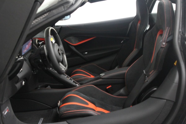 New 2021 McLaren 720S Performance for sale Sold at Bentley Greenwich in Greenwich CT 06830 17