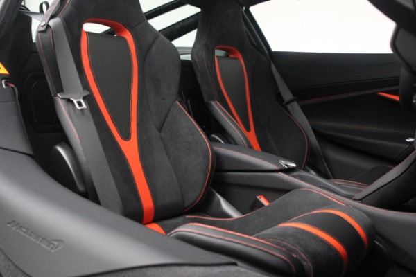 New 2021 McLaren 720S Performance for sale Sold at Bentley Greenwich in Greenwich CT 06830 22