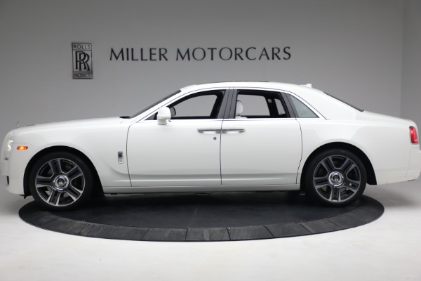 Used 2017 Rolls-Royce Ghost for sale Sold at Bentley Greenwich in Greenwich CT 06830 3