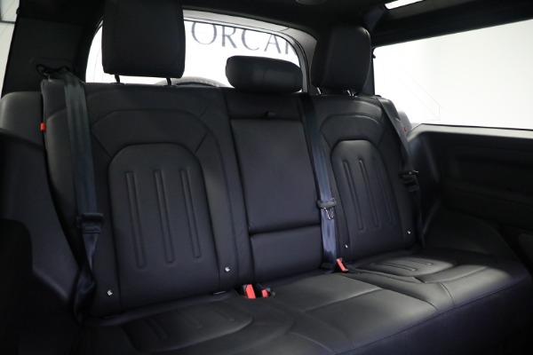 Used 2021 Land Rover Defender 90 X for sale Sold at Bentley Greenwich in Greenwich CT 06830 18