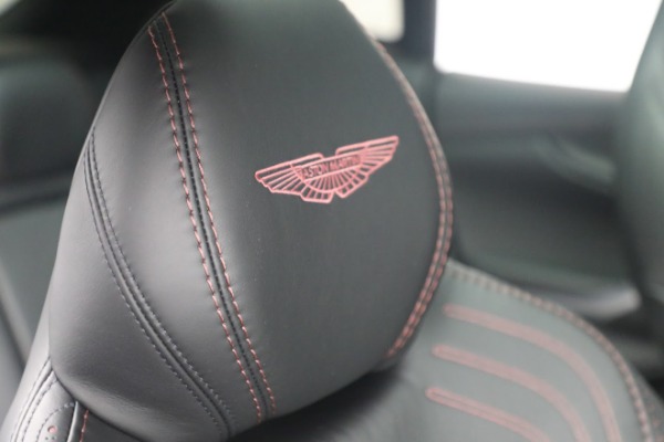 Used 2021 Aston Martin DBX for sale $181,900 at Bentley Greenwich in Greenwich CT 06830 19