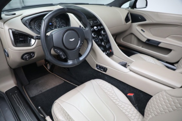 Used 2016 Aston Martin Vanquish Volante for sale $169,900 at Bentley Greenwich in Greenwich CT 06830 19