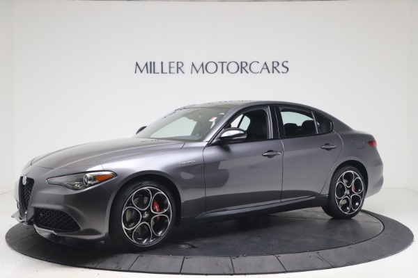 New 2022 Alfa Romeo Giulia Veloce for sale Sold at Bentley Greenwich in Greenwich CT 06830 2