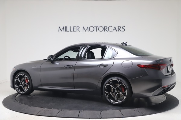 New 2022 Alfa Romeo Giulia Veloce for sale Sold at Bentley Greenwich in Greenwich CT 06830 4