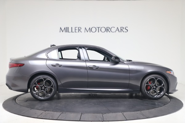 New 2022 Alfa Romeo Giulia Veloce for sale Sold at Bentley Greenwich in Greenwich CT 06830 9