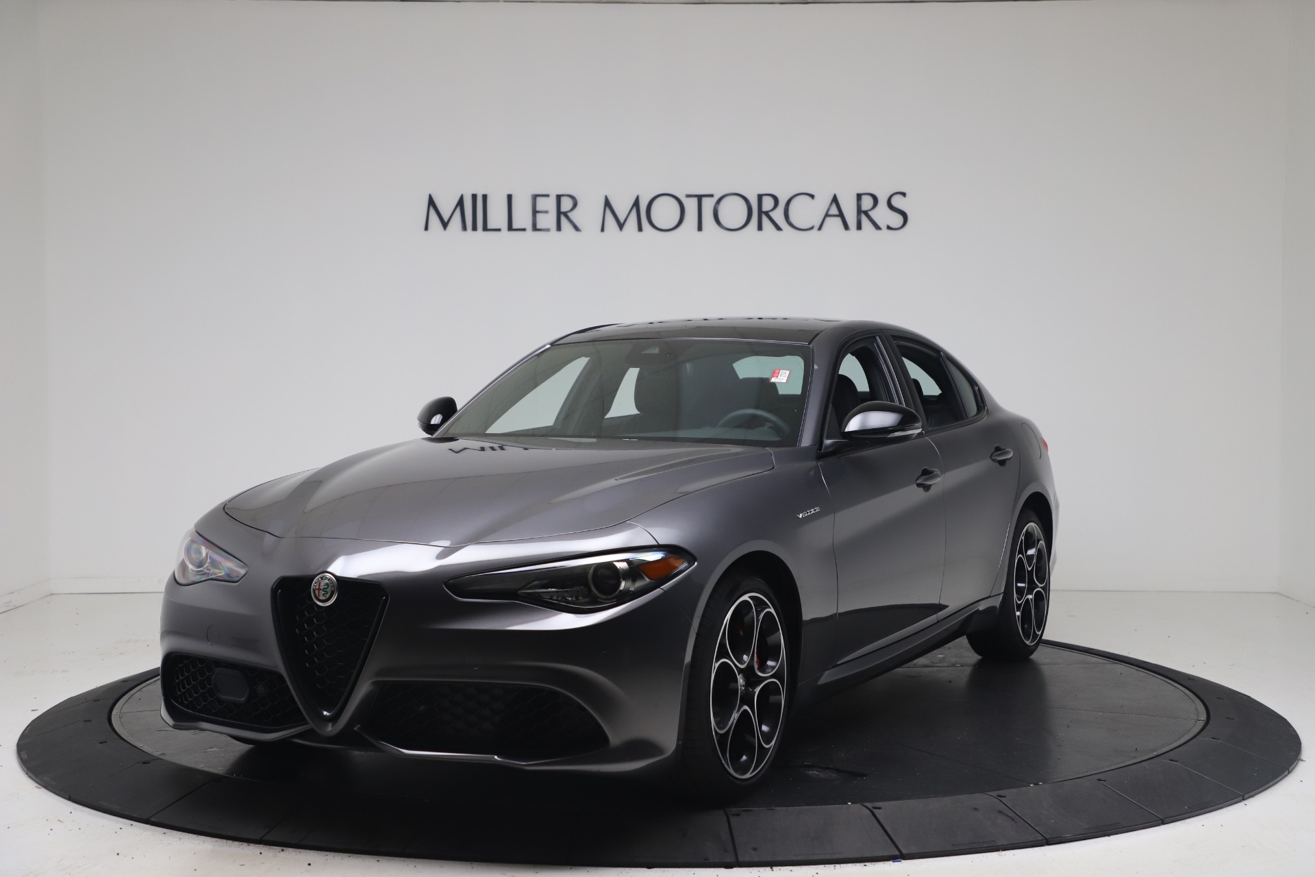 New 2022 Alfa Romeo Giulia Veloce for sale Sold at Bentley Greenwich in Greenwich CT 06830 1