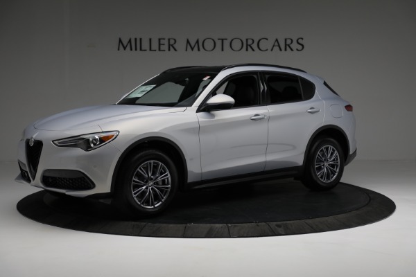 New 2022 Alfa Romeo Stelvio Sprint for sale Sold at Bentley Greenwich in Greenwich CT 06830 2