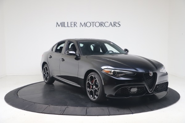 New 2022 Alfa Romeo Giulia Veloce for sale Sold at Bentley Greenwich in Greenwich CT 06830 11