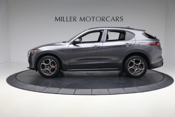 New 2022 Alfa Romeo Stelvio Sprint for sale Sold at Bentley Greenwich in Greenwich CT 06830 2