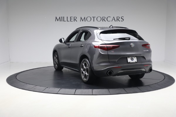 New 2022 Alfa Romeo Stelvio Sprint for sale $52,305 at Bentley Greenwich in Greenwich CT 06830 4