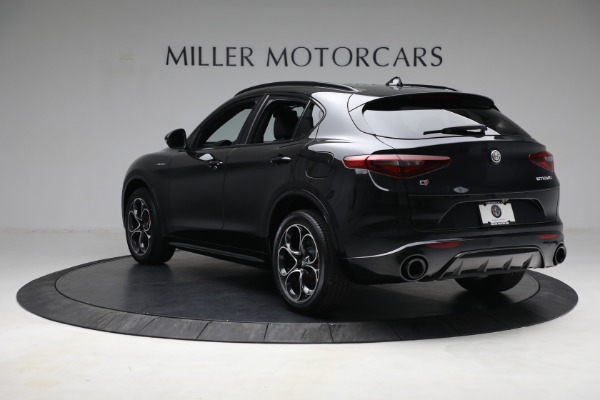 New 2022 Alfa Romeo Stelvio Veloce for sale Sold at Bentley Greenwich in Greenwich CT 06830 5