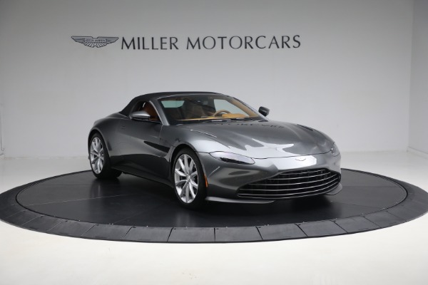 Used 2021 Aston Martin Vantage Roadster for sale Sold at Bentley Greenwich in Greenwich CT 06830 14