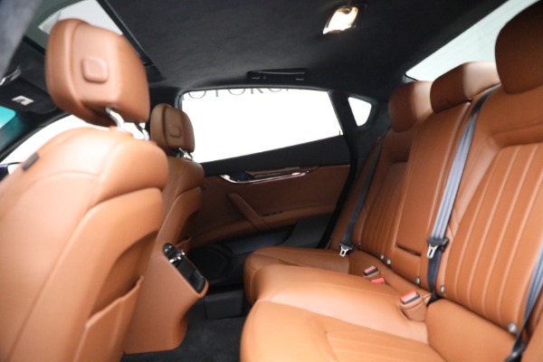 Used 2014 Maserati Quattroporte S Q4 for sale $36,900 at Bentley Greenwich in Greenwich CT 06830 24