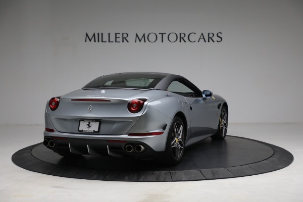 Used 2017 Ferrari California T for sale Sold at Bentley Greenwich in Greenwich CT 06830 19