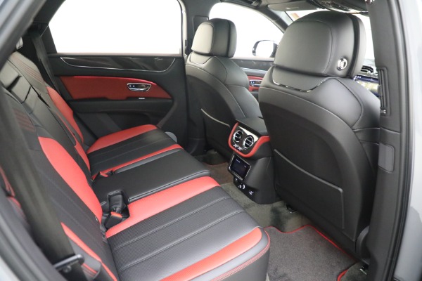 New 2022 Bentley Bentayga S for sale Sold at Bentley Greenwich in Greenwich CT 06830 23