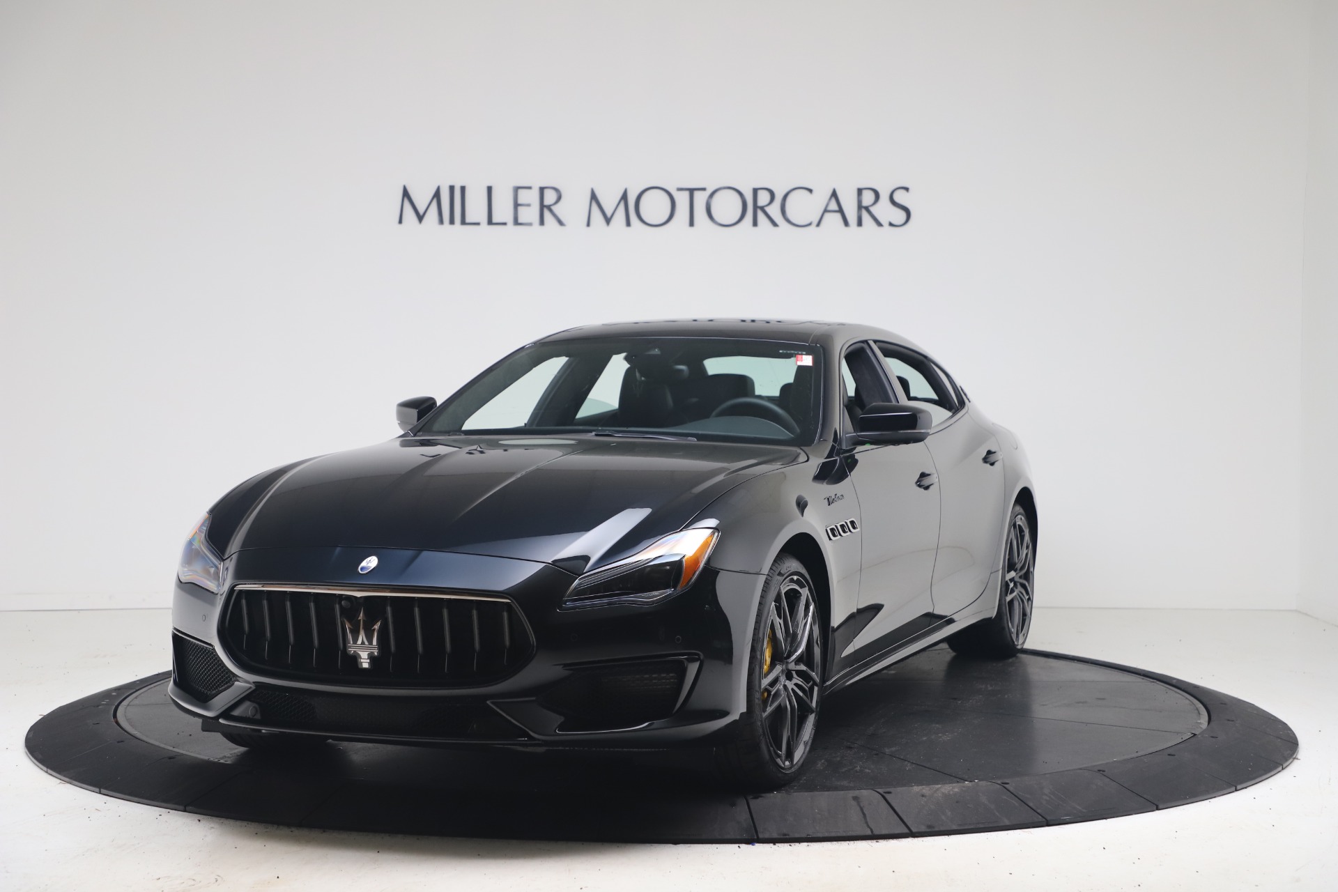 New 2022 Maserati Quattroporte Modena Q4 for sale Sold at Bentley Greenwich in Greenwich CT 06830 1