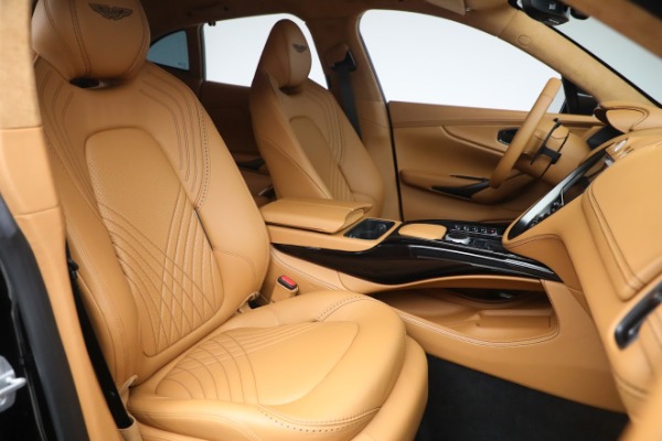 Used 2021 Aston Martin DBX for sale $185,900 at Bentley Greenwich in Greenwich CT 06830 22