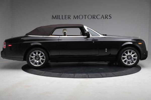 Used 2015 Rolls-Royce Phantom Drophead Coupe for sale Sold at Bentley Greenwich in Greenwich CT 06830 22