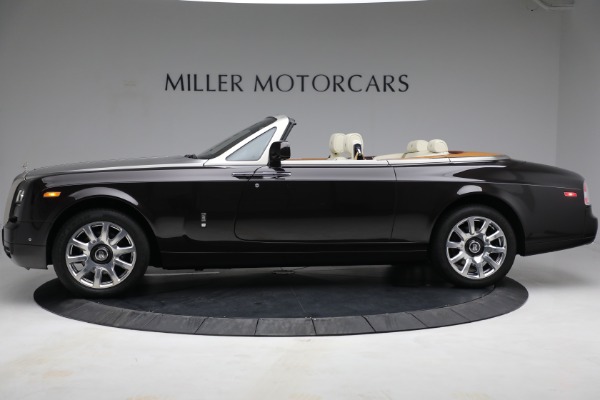 Used 2015 Rolls-Royce Phantom Drophead Coupe for sale Sold at Bentley Greenwich in Greenwich CT 06830 4