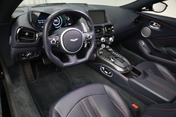 Used 2021 Aston Martin Vantage Roadster for sale $174,900 at Bentley Greenwich in Greenwich CT 06830 19