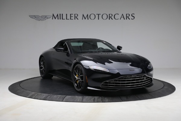 New 2021 Aston Martin Vantage Roadster for sale Sold at Bentley Greenwich in Greenwich CT 06830 18