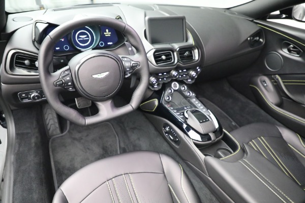 New 2021 Aston Martin Vantage Roadster for sale Sold at Bentley Greenwich in Greenwich CT 06830 20