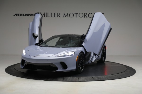 New 2022 McLaren GT Luxe for sale Sold at Bentley Greenwich in Greenwich CT 06830 14