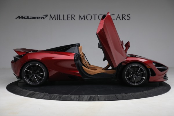 New 2022 McLaren 720S Spider for sale Sold at Bentley Greenwich in Greenwich CT 06830 19